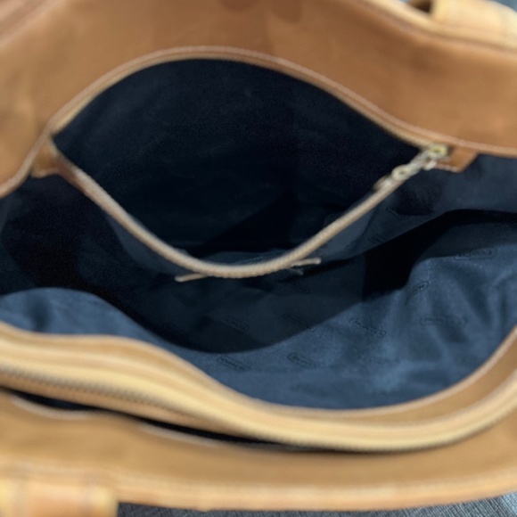 Coach Bleeker Basket Shoulder Bag 9302